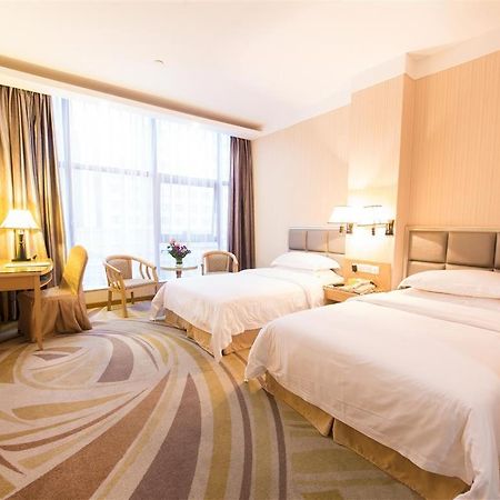 Vienna Hotel Zhanjiang Coast Avenue Exteriér fotografie
