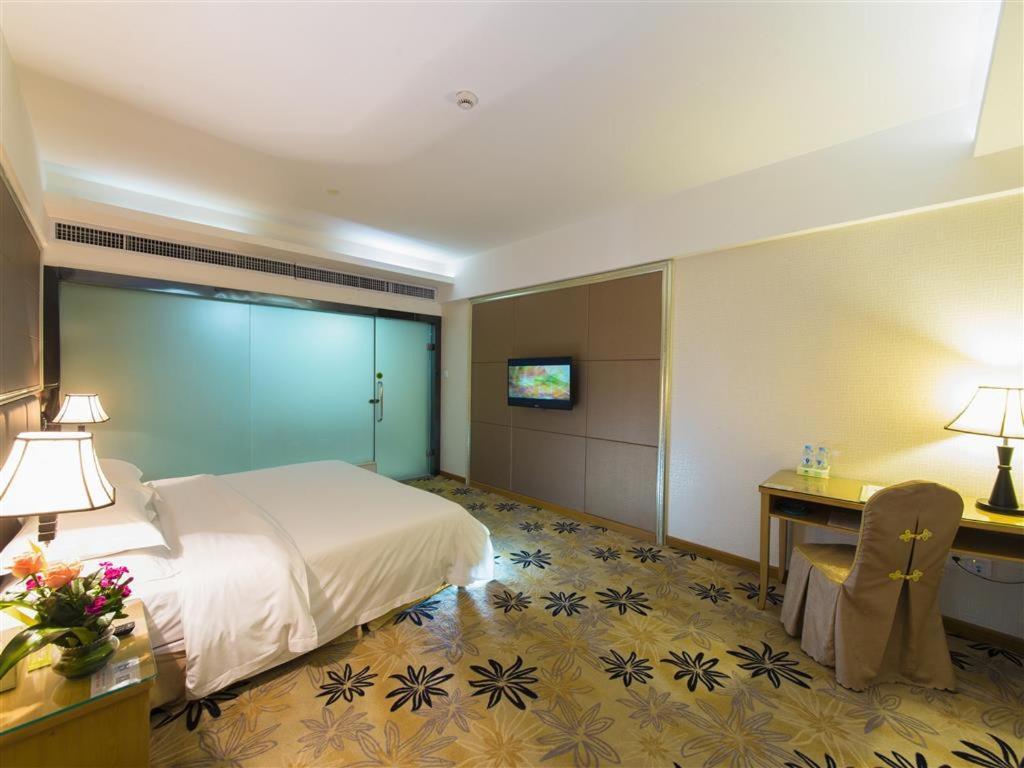 Vienna Hotel Zhanjiang Coast Avenue Exteriér fotografie